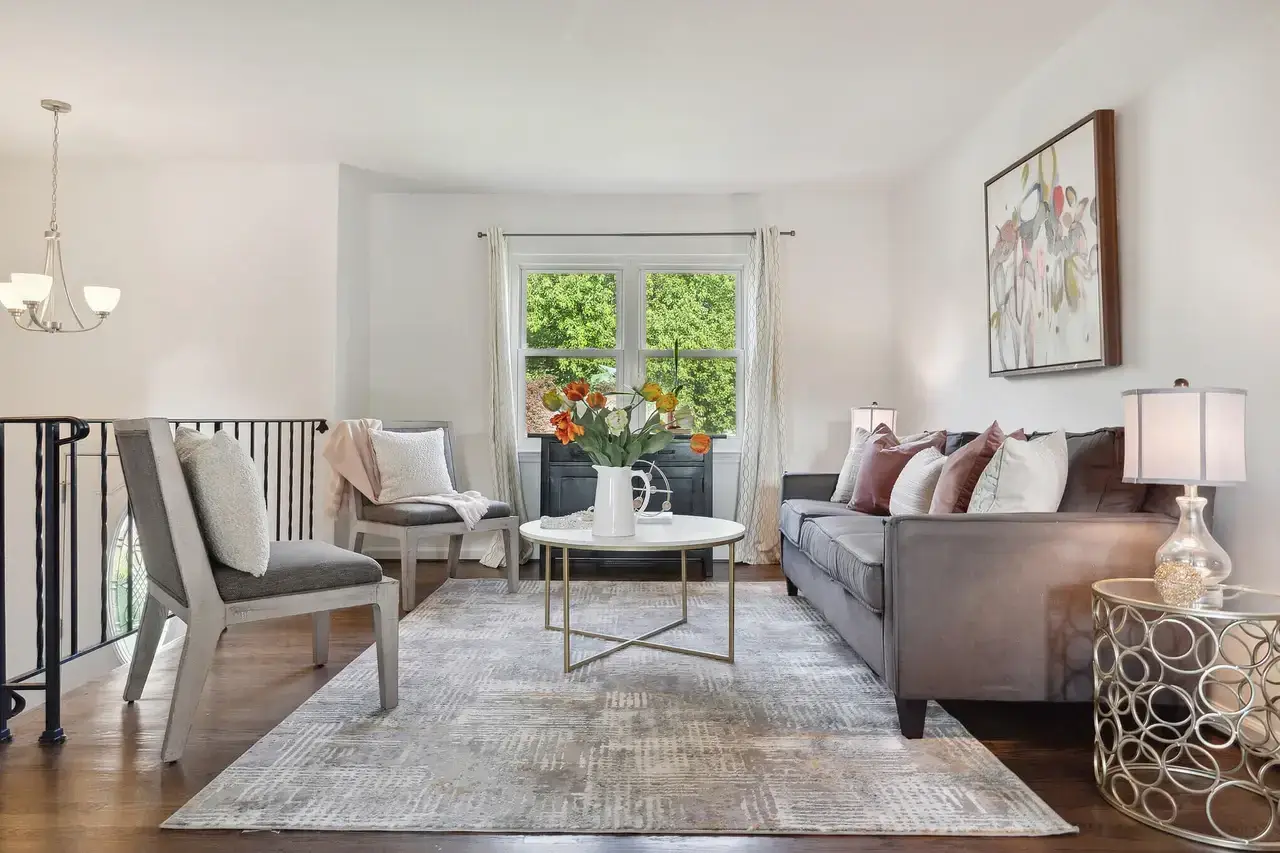 7 Common Mistakes to Avoid When Taking Real Estate Photos