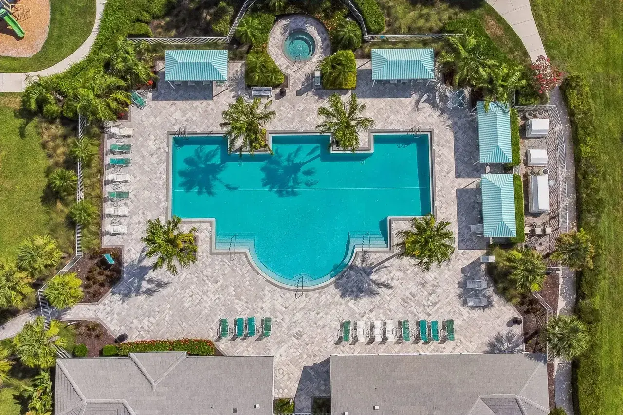 How to Handle Difficult Shooting Conditions in Real Estate Photography