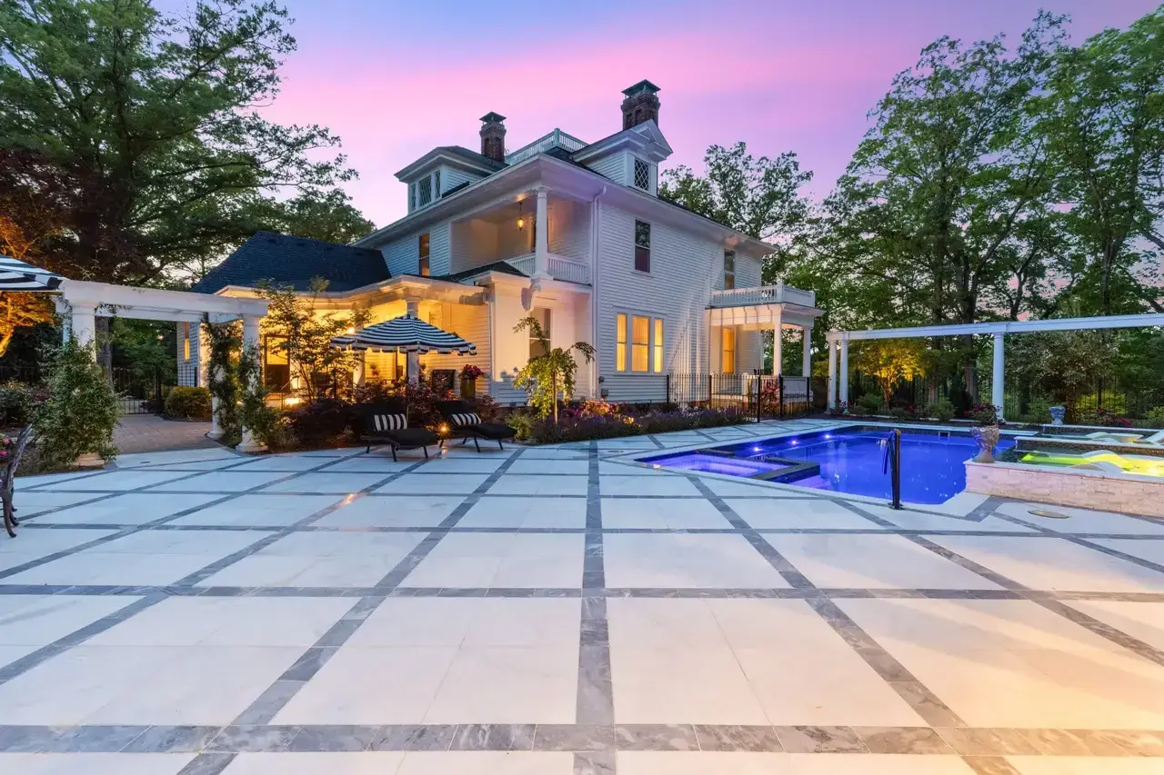 Preserving Real Estate Autonomy in the Age of Zillow and CoStar