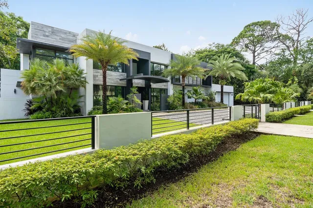 Real estate photography in Miami, FL